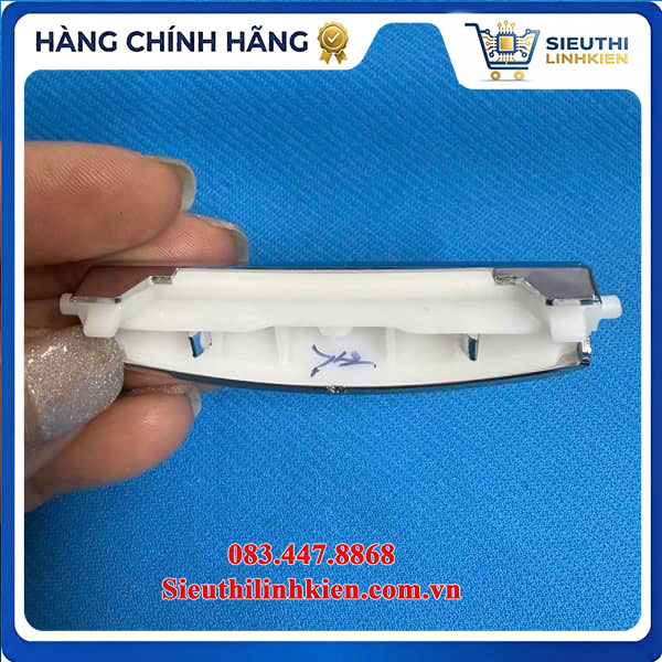 Lẫy Khóa Nắp Nồi Cơm Điện Toshiba RC-18DR3PV(G) Lẫy Khóa Nắp Nồi Cơm Điện Toshiba RC-18DR3PV(G)